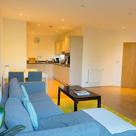 Spacious Two Bedroom Apartment In Balham London Kültér fotó